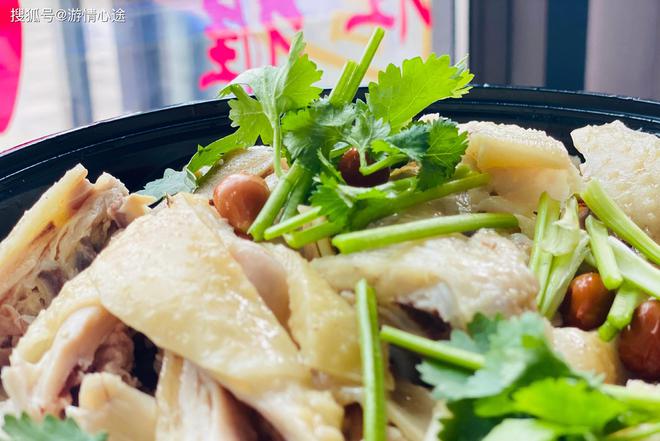 佛冈三州白切鸡香滑美味10 后的心头好(图2)